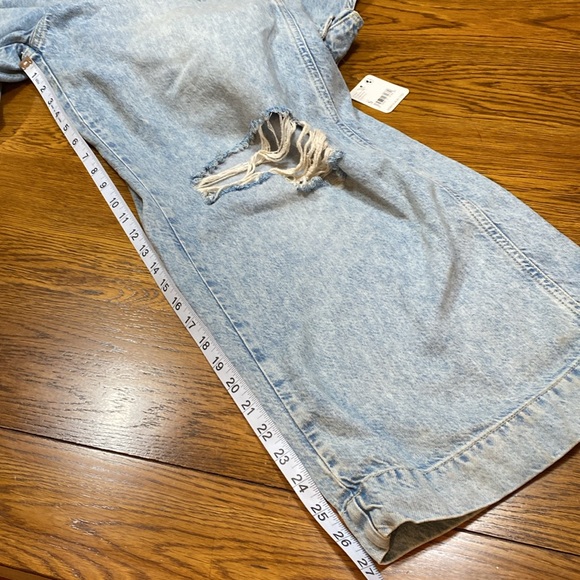NWT We The Free Denim Overalls Size Small Blue Wide Leg Distressed Lyocell - Picture 6 of 13